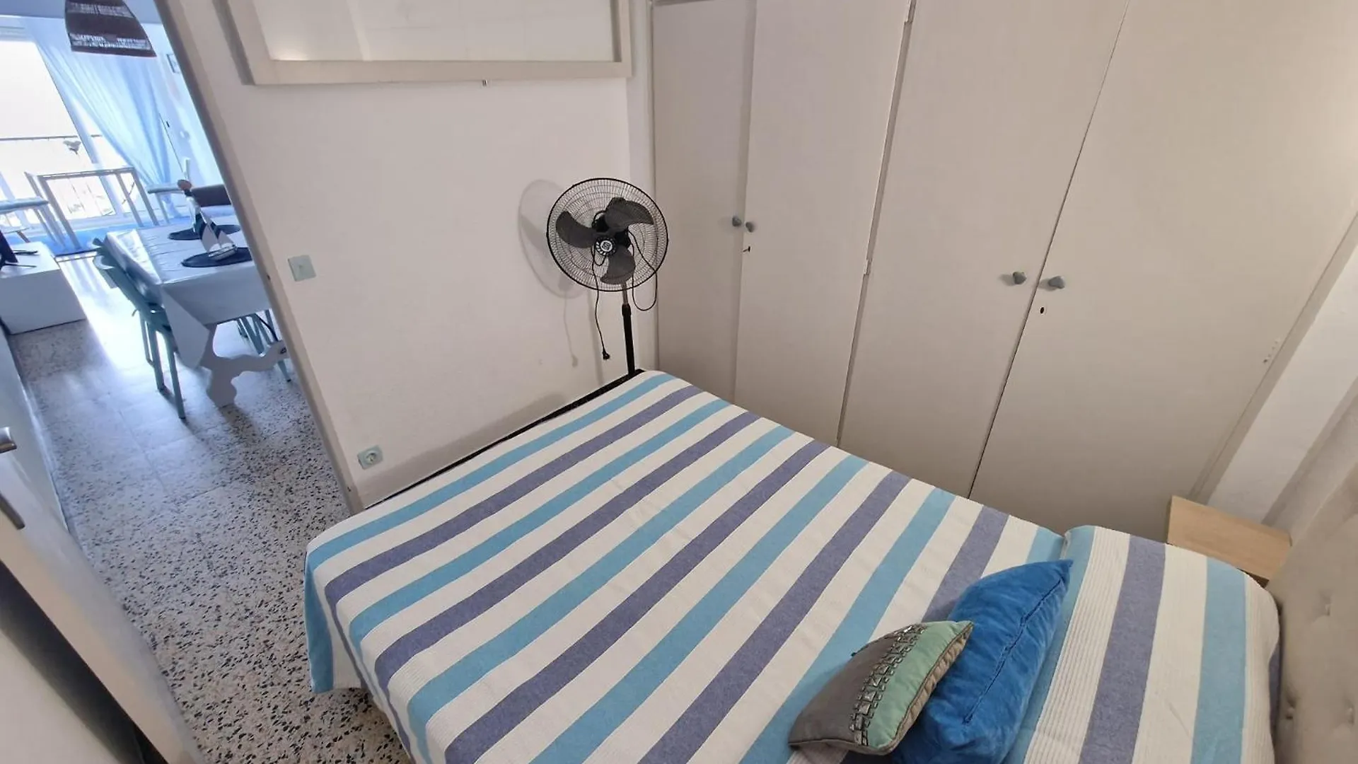 אמפוריבראבה Apartamento Karina Beach-6