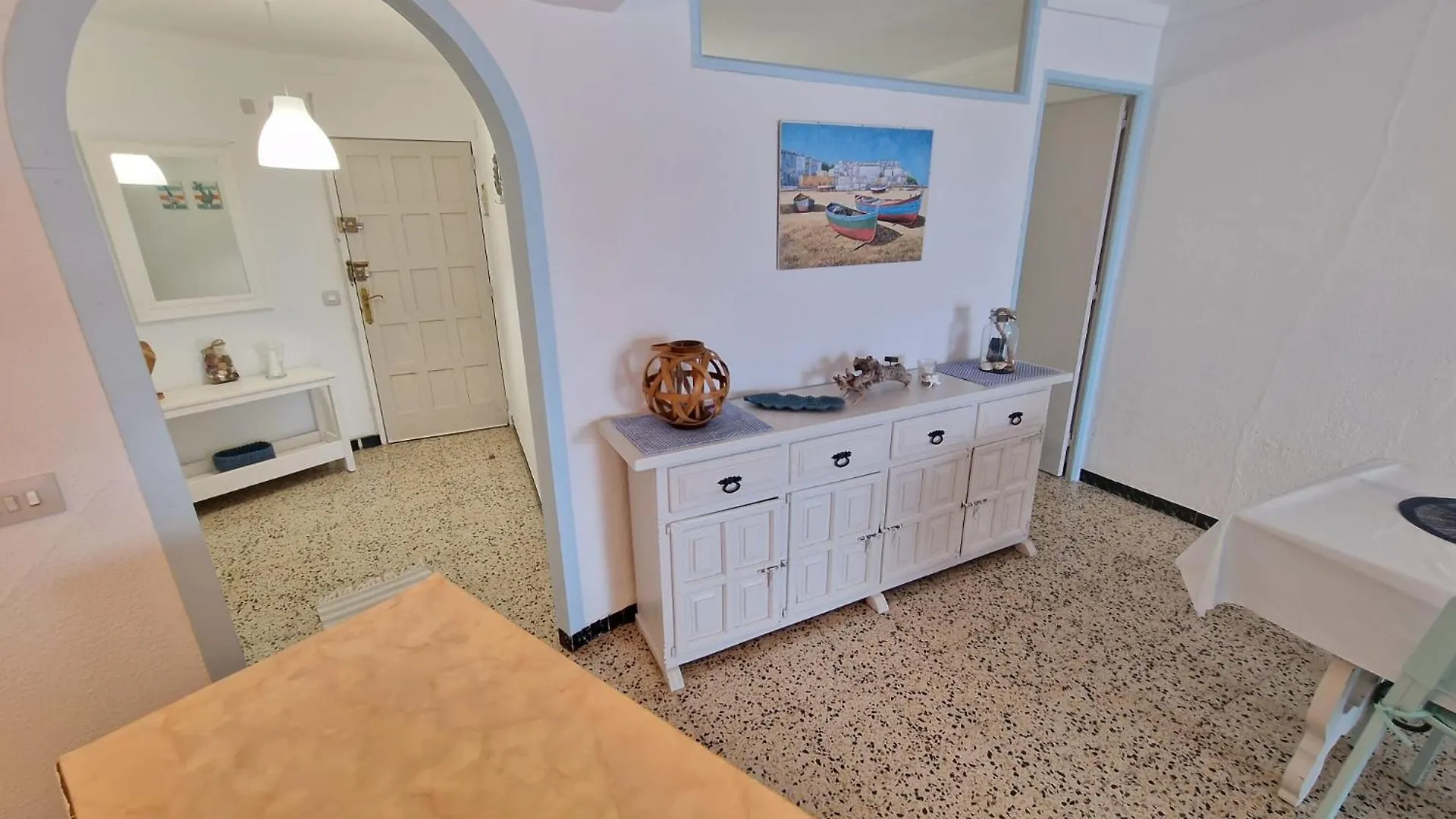 אמפוריבראבה Apartamento Karina Beach-6 0*,